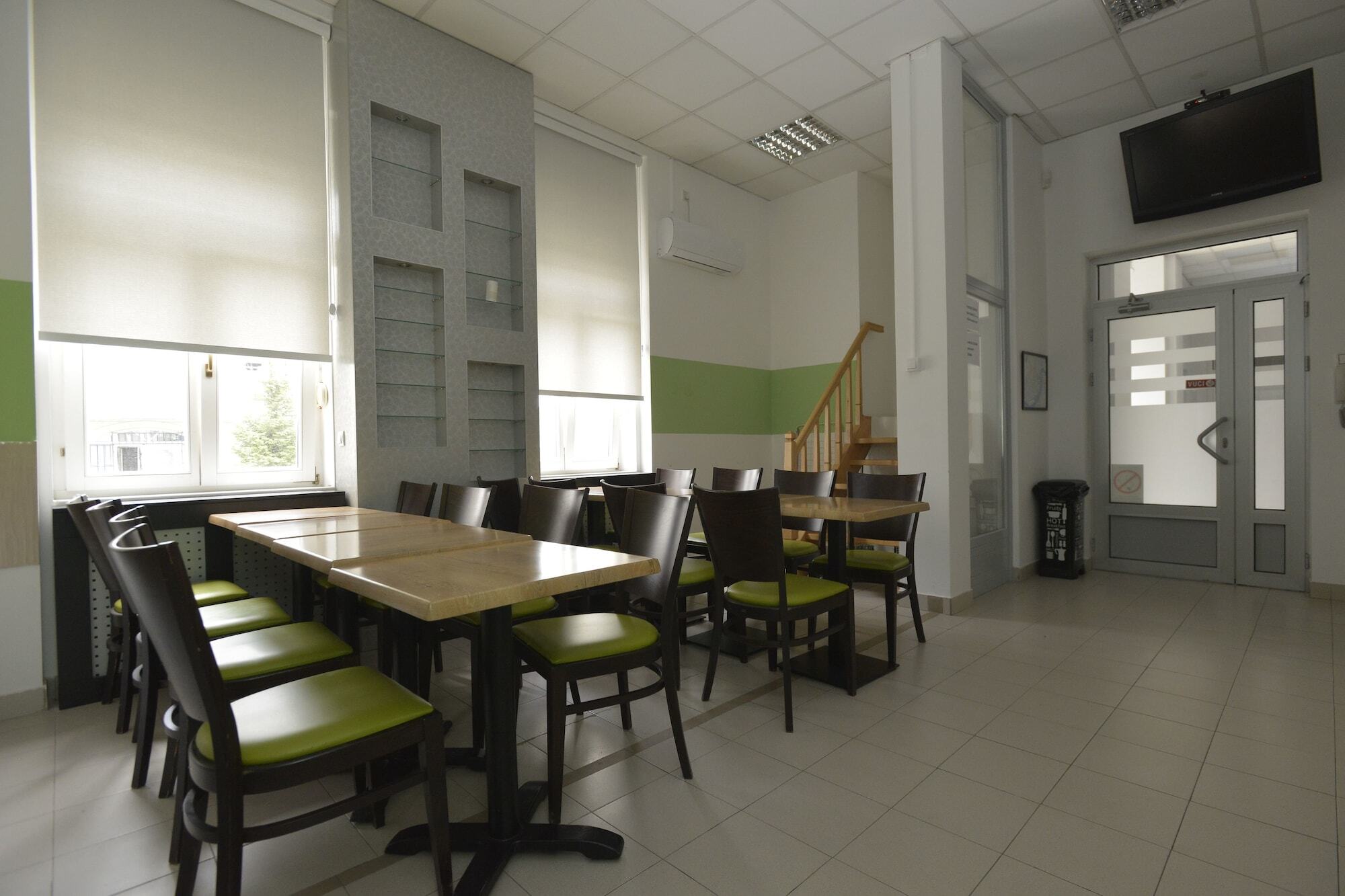 Hostel Flow House Centar 노비사드 외부 사진